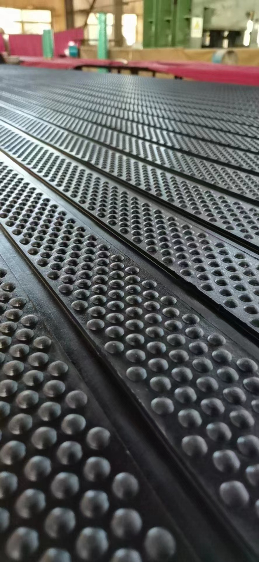 Strip-Shaped Dot Anti-skid Mat - Image 2